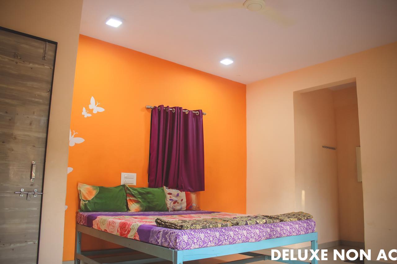 Mhatre Holiday Home Alībāg Extérieur photo